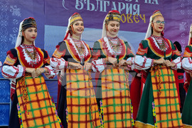 Ловеч - фолклорен събор - "Ритъмът на България"