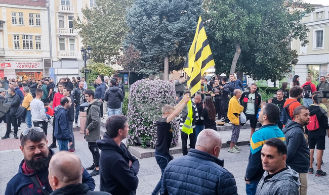 Пловдив - фенове на Ботев Пловдив - протест