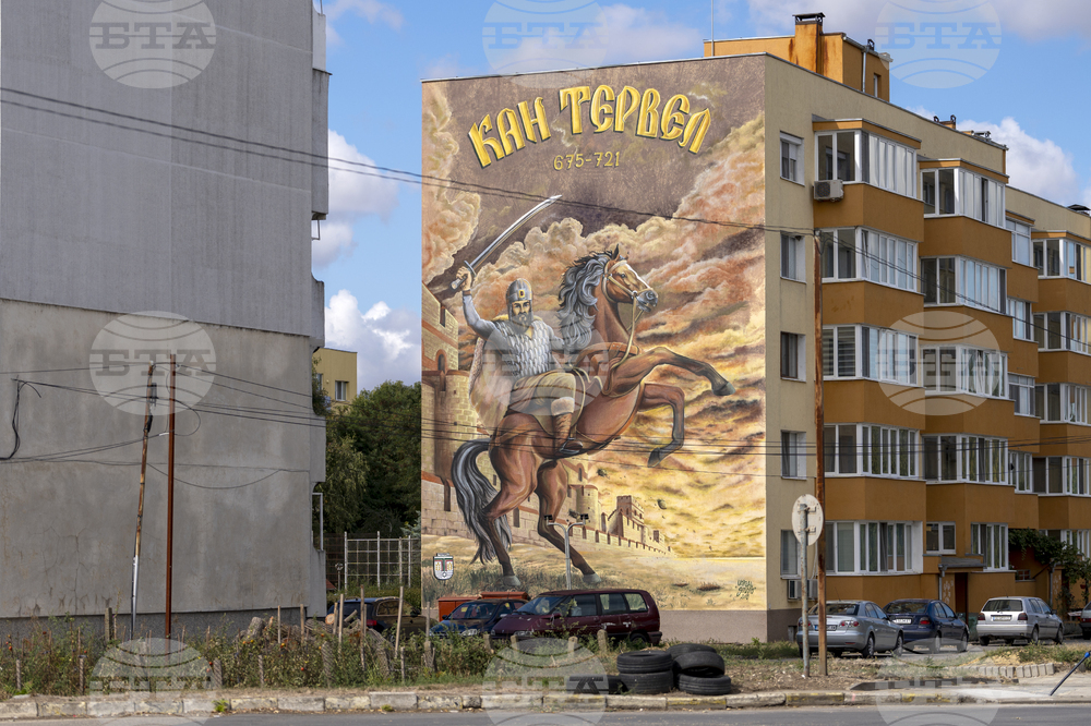 BTA :: Tervel of Bulgaria and the 717 Siege of Constantinople