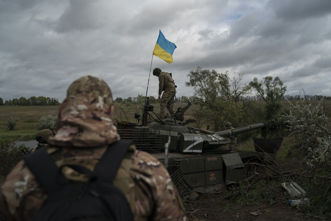 Украинското контранастъпление се развива успешно в Южна Украйна, признаха представители на окупационните власти