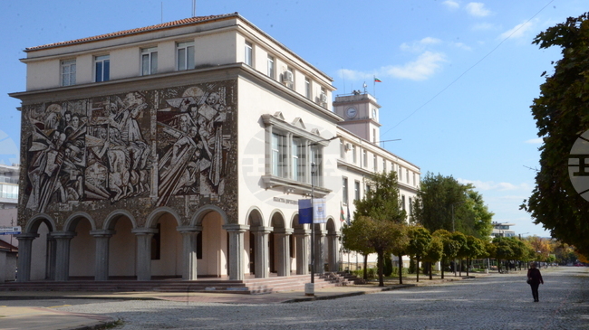 Полицаи предотвратиха опит за самоубийство в Кърджали