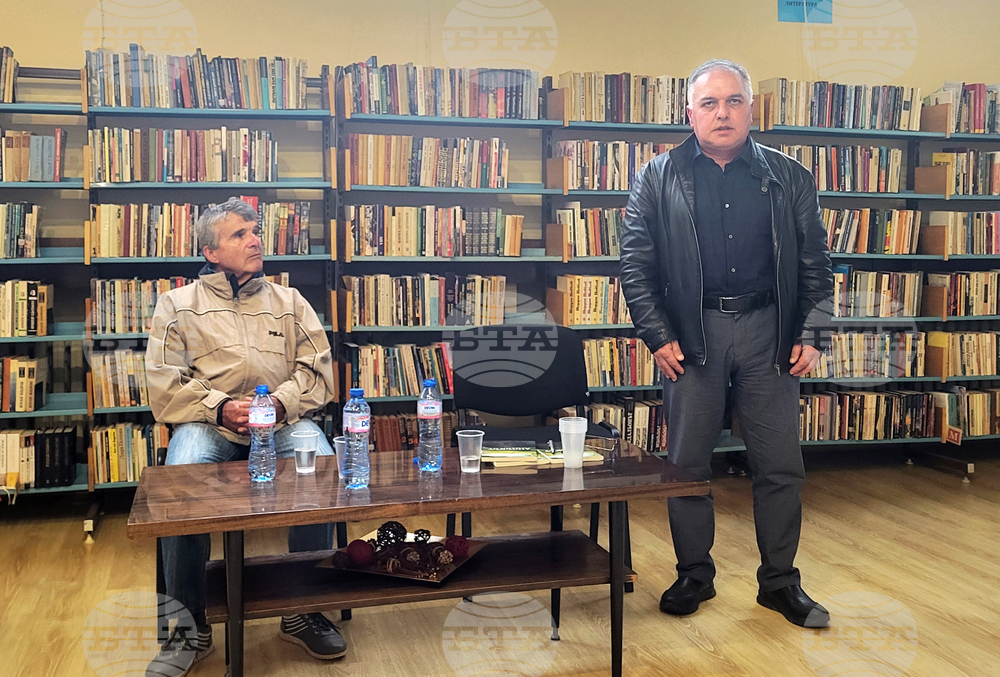 Георги Хаджийски представи пред самоковска публика новия си роман „Андъкът“