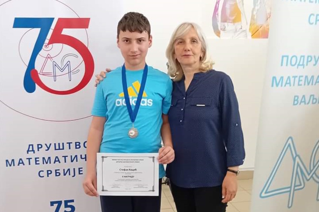 Ученик от Цариброд спечели второ място на държавното състезание по математика