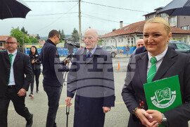 Самоков - Обединено училище "Неофит Рилски" - мраморна плоча