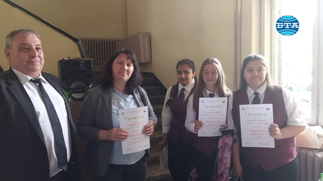 Филиалът на Русенския университет в Разград посвети отново празника си на студентите и техните постижения