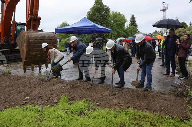 Строителна площадка и първа копка за изграждането на Лаборатория за електромагнитна съвместимост-ЕМС
