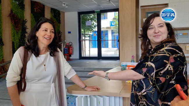 София Алвеш от Европейската комисия посети библиотеката в Бургас