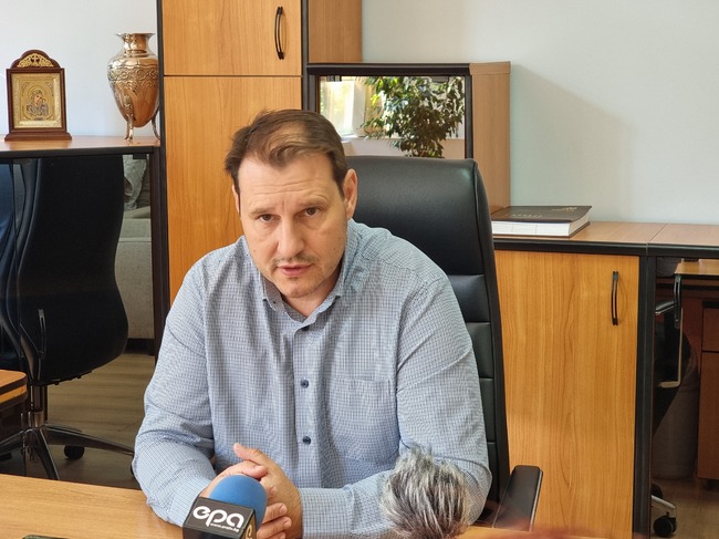 Частично бедствено положение е обявено в общините Елхово и Болярово в област Ямбол за спешни ремонти на граничните пътища