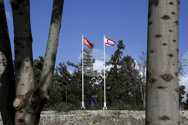 Турция следи отблизо съобщенията за закупуване на израелски оръжия от Кипър, заяви турското министерство на отбраната 