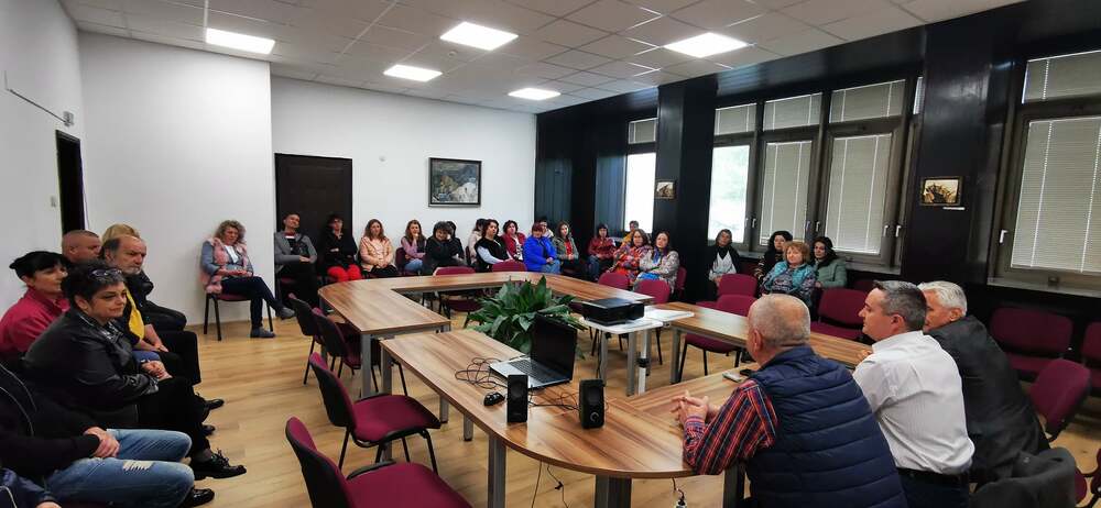 Среща с представители на културата и изкуството проведоха кандидат-депутати от ГЕРБ-СДС