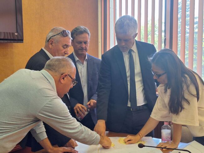 Община Варна: До 15 юни ще завърши ремонтът на ВиК по улица „8-ма“