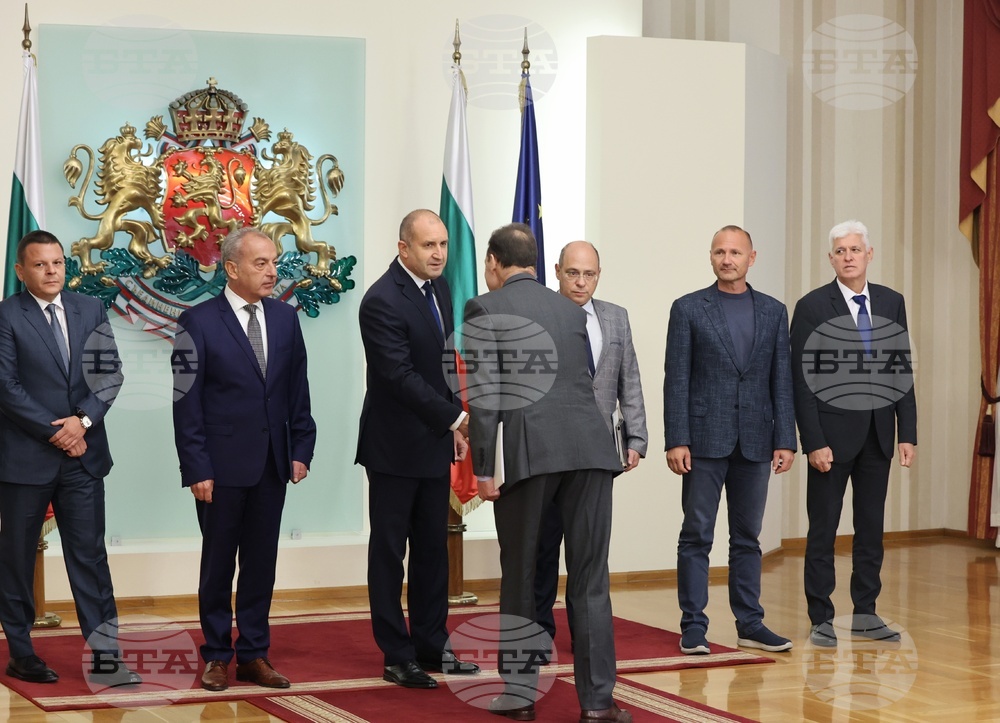 Президентство - консултативна среща