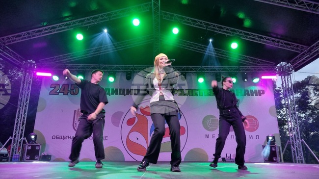 Търговище - Дара Екимова - концерт