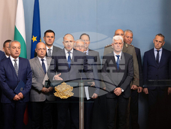 Президент - Консултативна среща