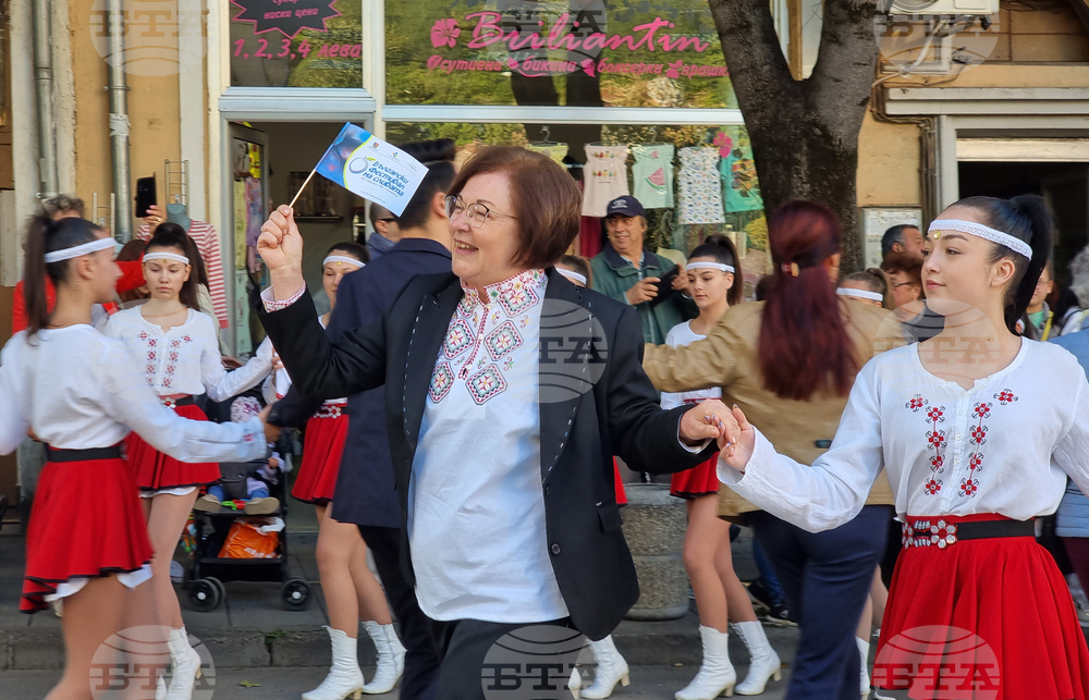 Троян - Български фестивал на сливата