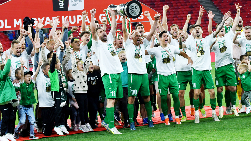 Пакш отново е носител на Купата на Унгария след победа с дузпи над Ференцварош