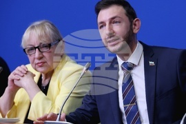 Национален пресклуб на БТА-София - Коалиция „Център“ - пресконференция