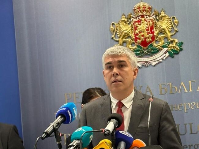 Министър Малинов: Булгаргаз ще претендира щети в размер на 400 млн. евро пред Газпром Експорт
