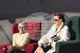 Вера Маринова - книга "Обръчите на Венера"