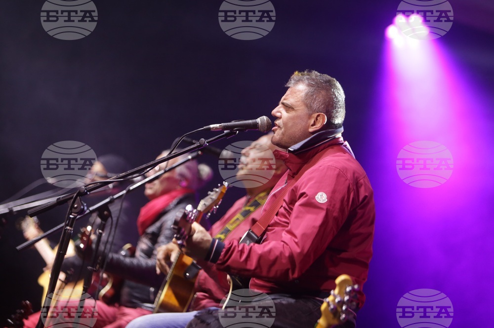 Троян - група „Фондацията“ - концерт