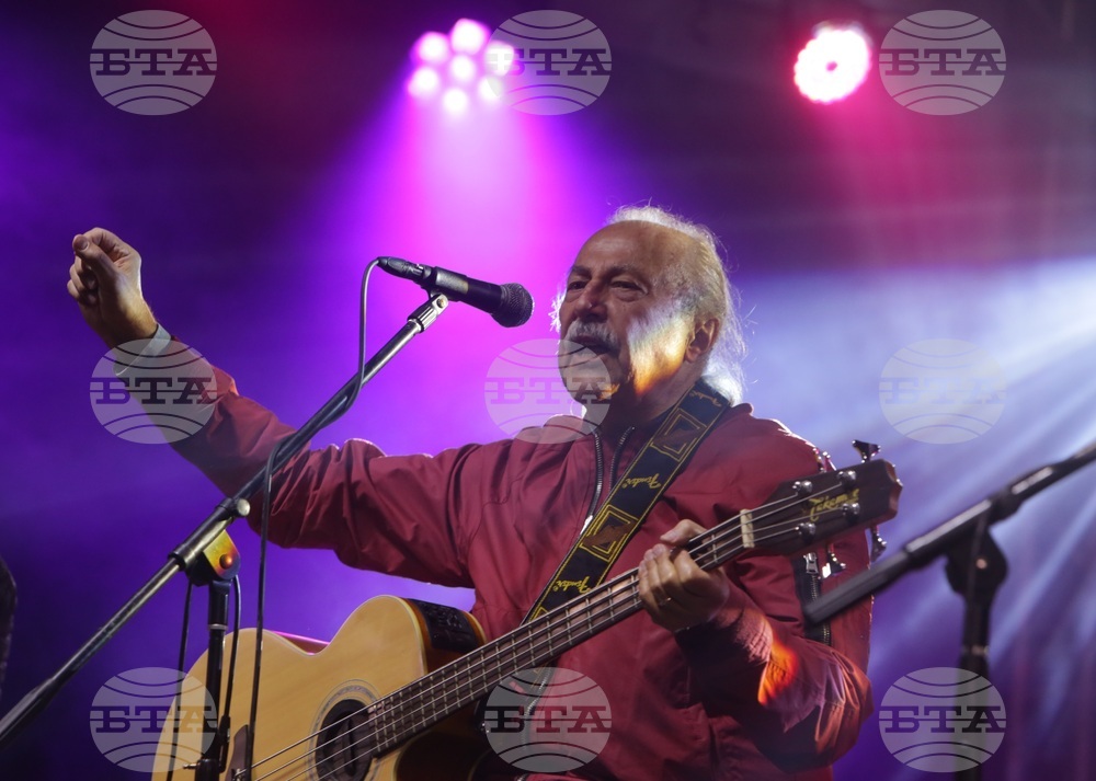 Троян - група „Фондацията“ - концерт