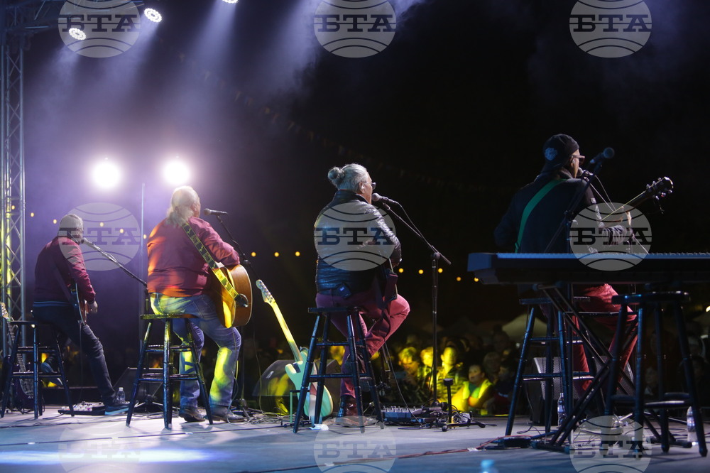 Троян - група „Фондацията“ - концерт