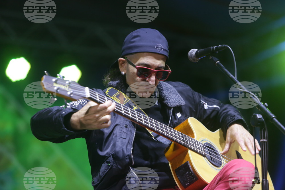 Троян - група „Фондацията“ - концерт