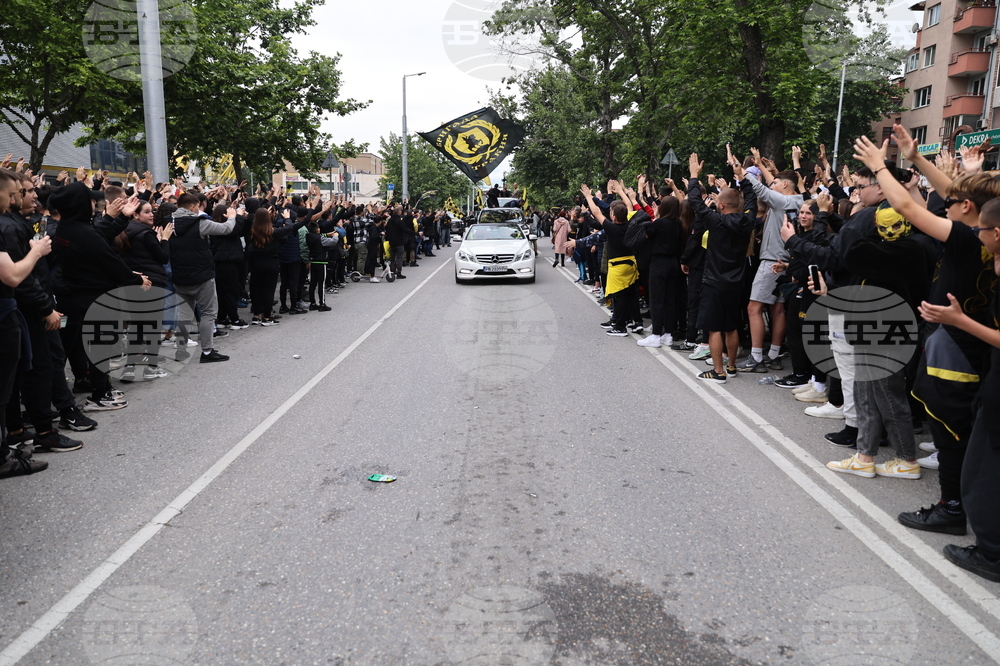 Пловдив - Празнично шествие и тържествена церемония - Ботев (Пловдив)