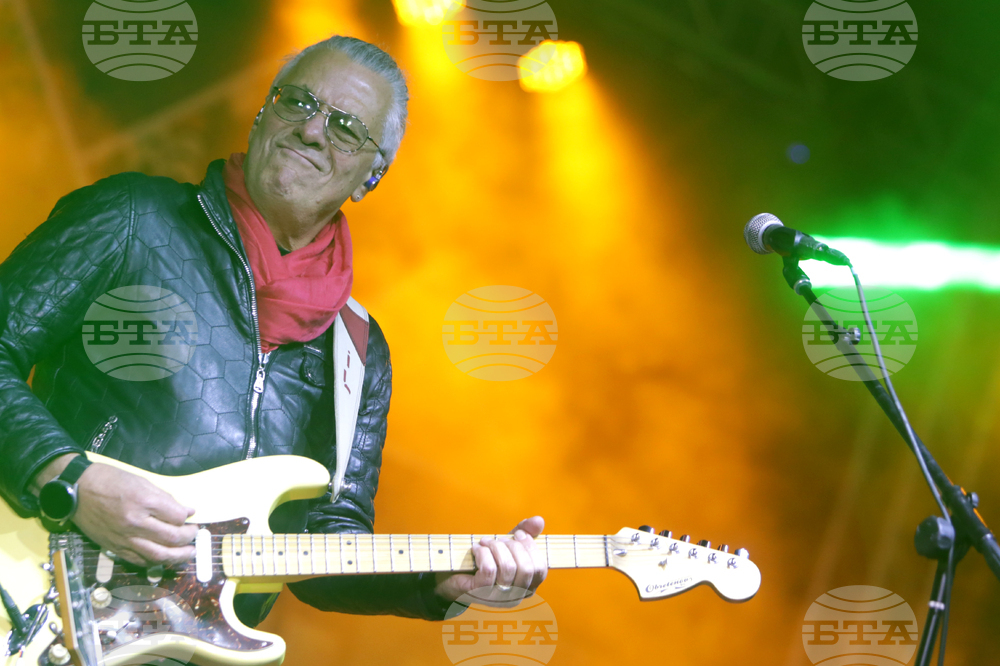 Троян - група „Фондацията“ - концерт