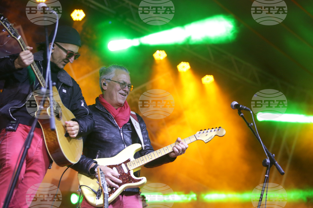 Троян - група „Фондацията“ - концерт