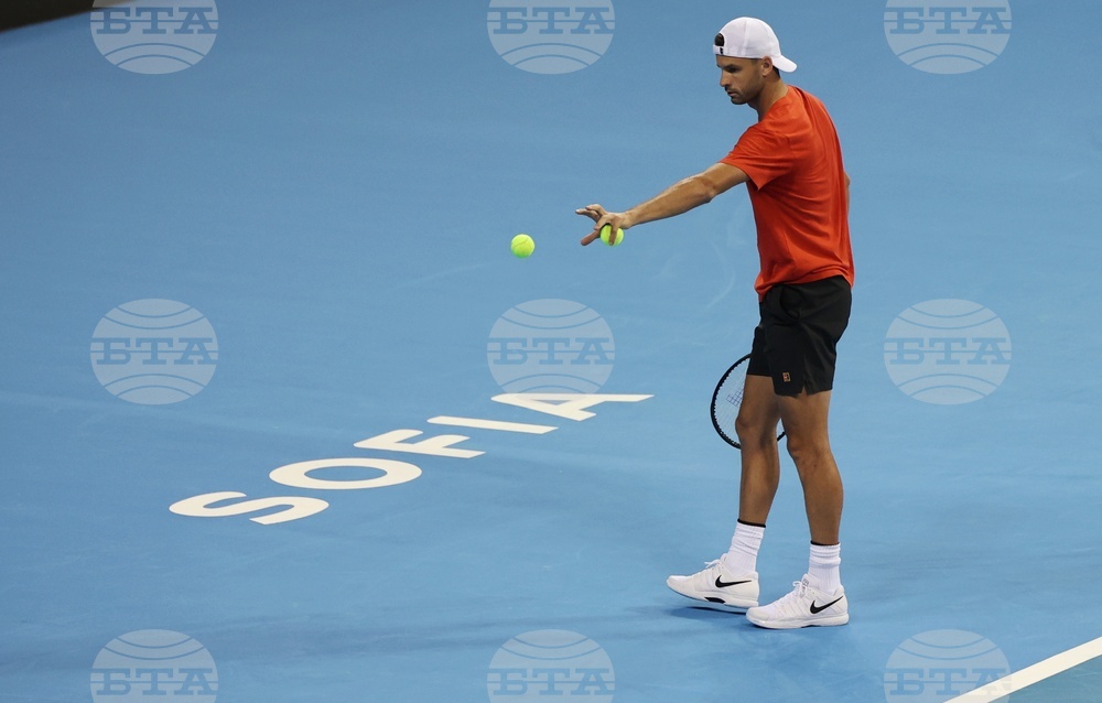 Григор Димитров - тренировка - Sofia Open 2022