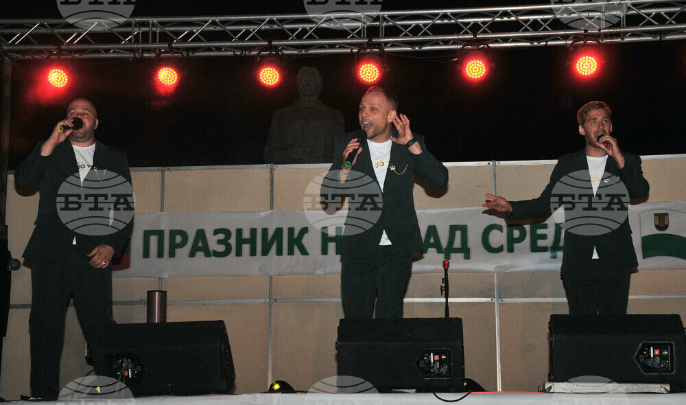 Българското вокално трио „DEJA VU“ ще изпълни концерт в Калгари на 5 октомври