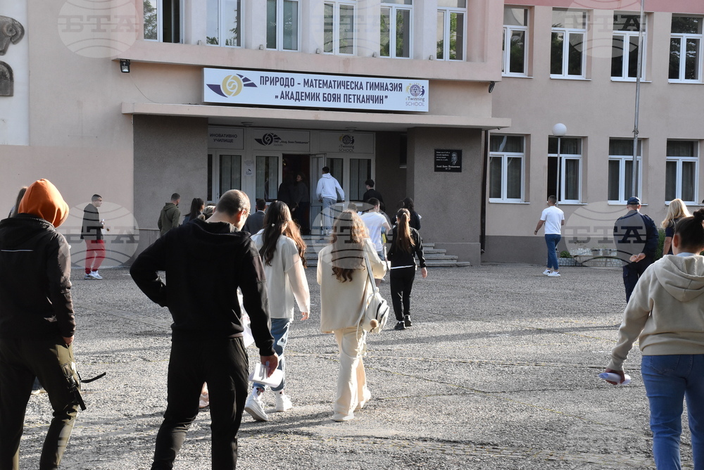 Повишава се броят на отсъстващите ученици в област Хасково заради грип и респираторни заболявания, съобщи Регионалното управление на образованието