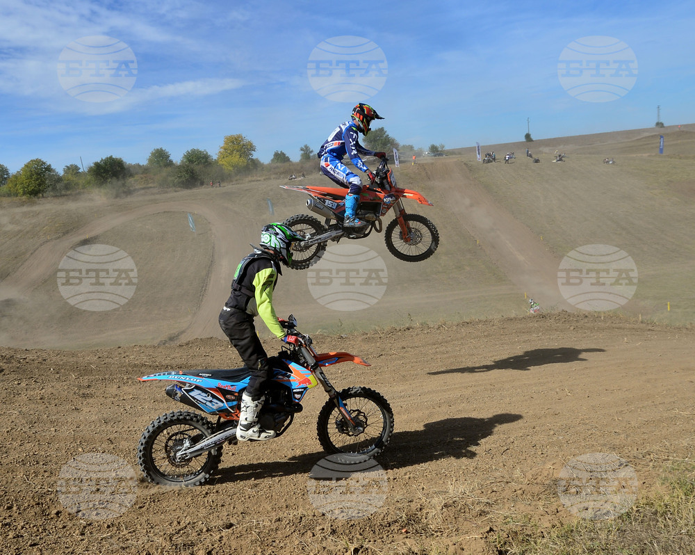 Град Главиница - мотокрос