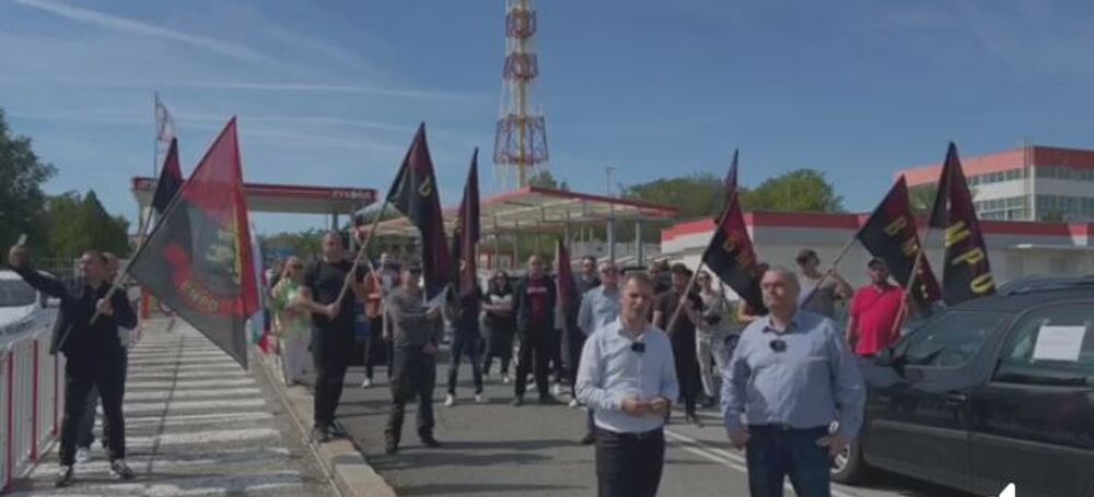 ВМРО пред Лукойл в Бургас: Българската държава трябва да заяви, че цени на горивата над 2.50 лв./л. са престъпление!