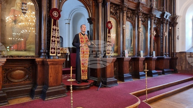 Разпети петък и Велика събота са дни на тишина, съпреживяване и надежда, каза за БТА Руслан Личев, архиерейски наместник на Габровска духовна околия