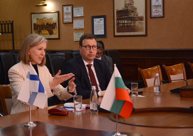 Кметът Благомир Коцев на среща с посланика на Финландия: Най-големият ресурс на Варна са младите хора, най-големият потенциал на града е образованието