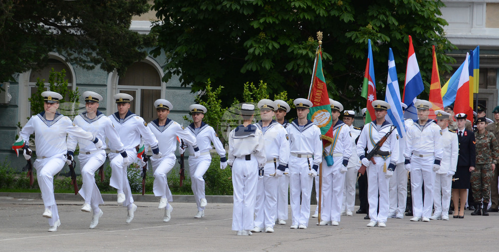 Община Варна: Заместник-кметът Илия Коев отбеляза Деня на курсантското управление