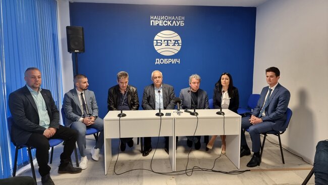 Партия "Има такъв народ" представи кандидатите за депутати от 8 МИР Добрич