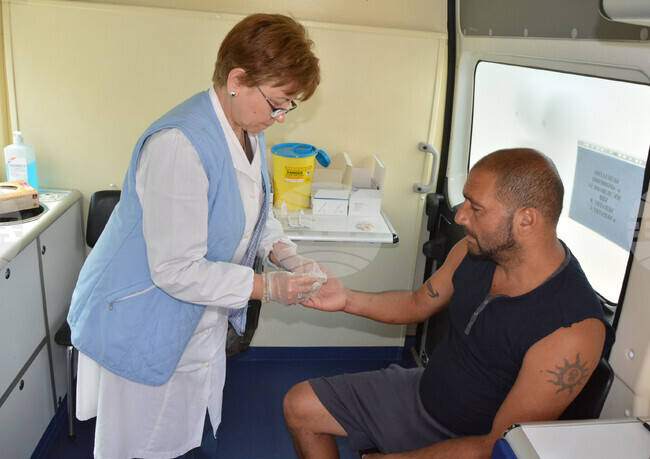 В продължение на пет дни РЗИ-Хасково ще извършва безплатни изследвания за СПИН/ХИВ и хепатит в цялата област