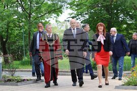 Бургас - университет "Проф. д-р Асен Златаров“ - Румен Радев - посещение