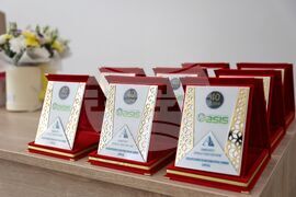 Бургас - университет "Проф. д-р Асен Златаров“ - Румен Радев - посещение