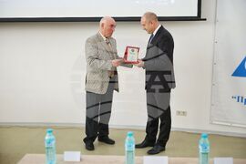 Бургас - университет "Проф. д-р Асен Златаров“ - Румен Радев - посещение