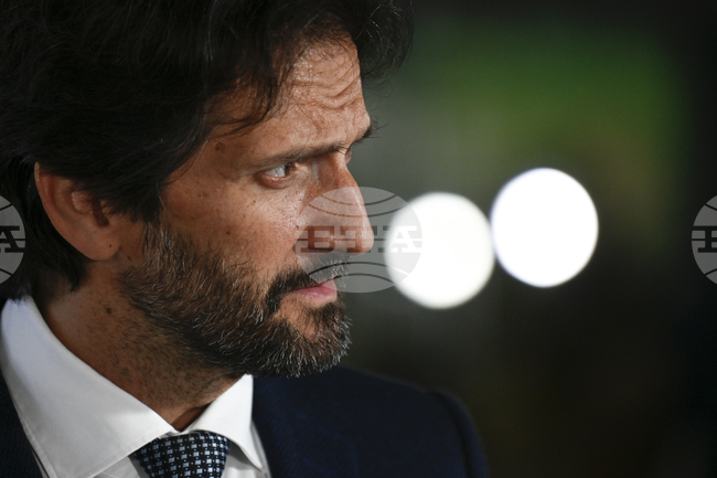 ТАСР: Министрите на отбраната на Чехия и на Словакия подчертаха значението на отбранителните способности