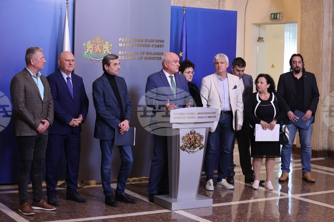 Министерски съвет - синдикати - образование - брифинг