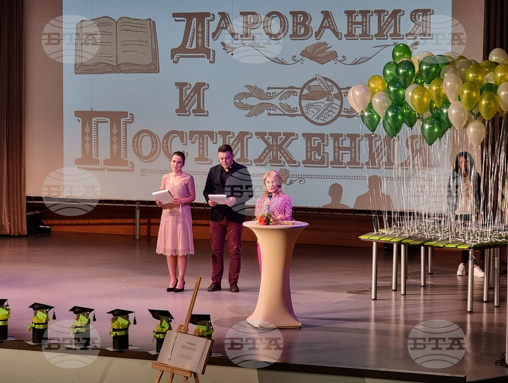 Повече от 160 даровити деца бяха вписани в почетна книга на Община Габрово