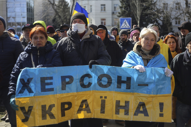 Зеленски обвини Русия, че е минирала язовирната стена на водноелектрическа централа в Херсонска област