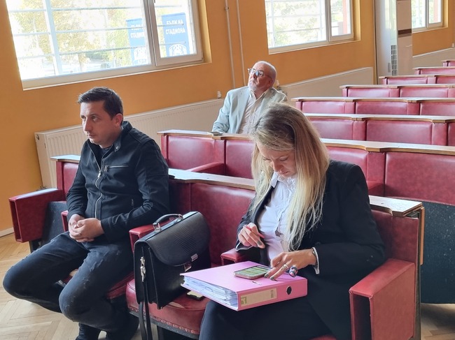 Неизготвена експертиза бе причина за отлагане на делото за катастрофа със загинало дете от 2019 г. с участието на Лютви Местан