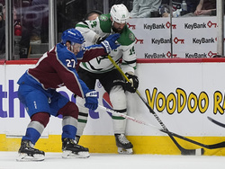 Stars Avalanche Hockey
