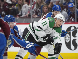 Stars Avalanche Hockey